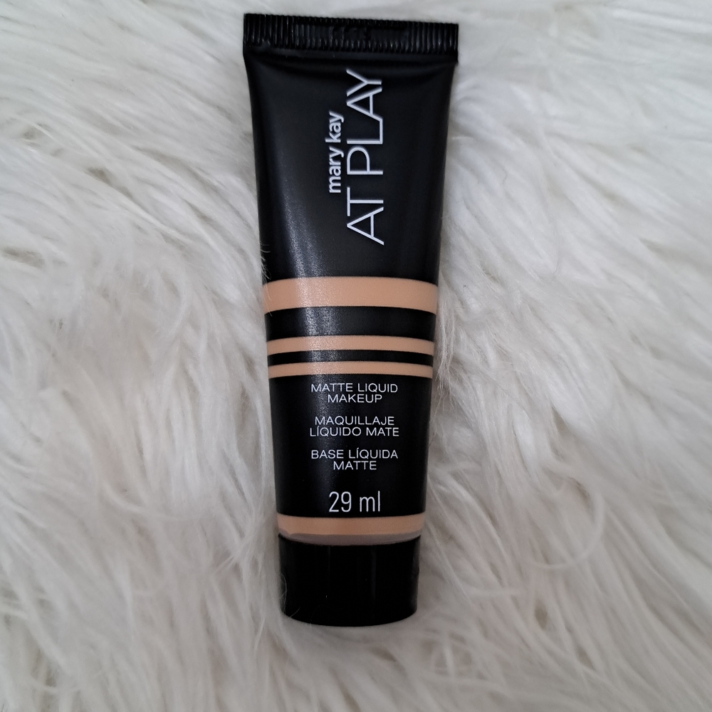 Mary kay Matte Liquid Makeup Light to Medium.